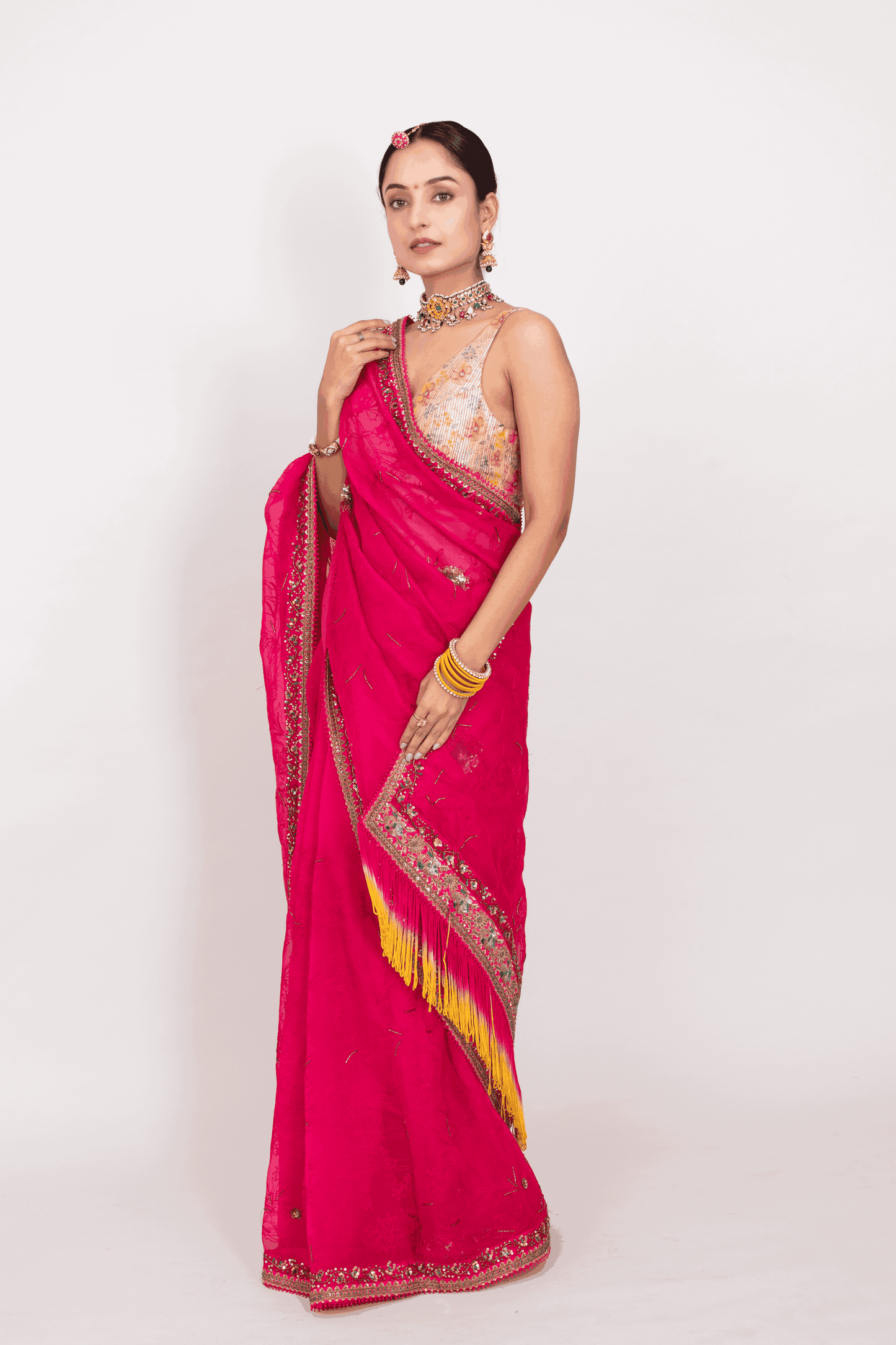 FS 119// Pink organza aari saree