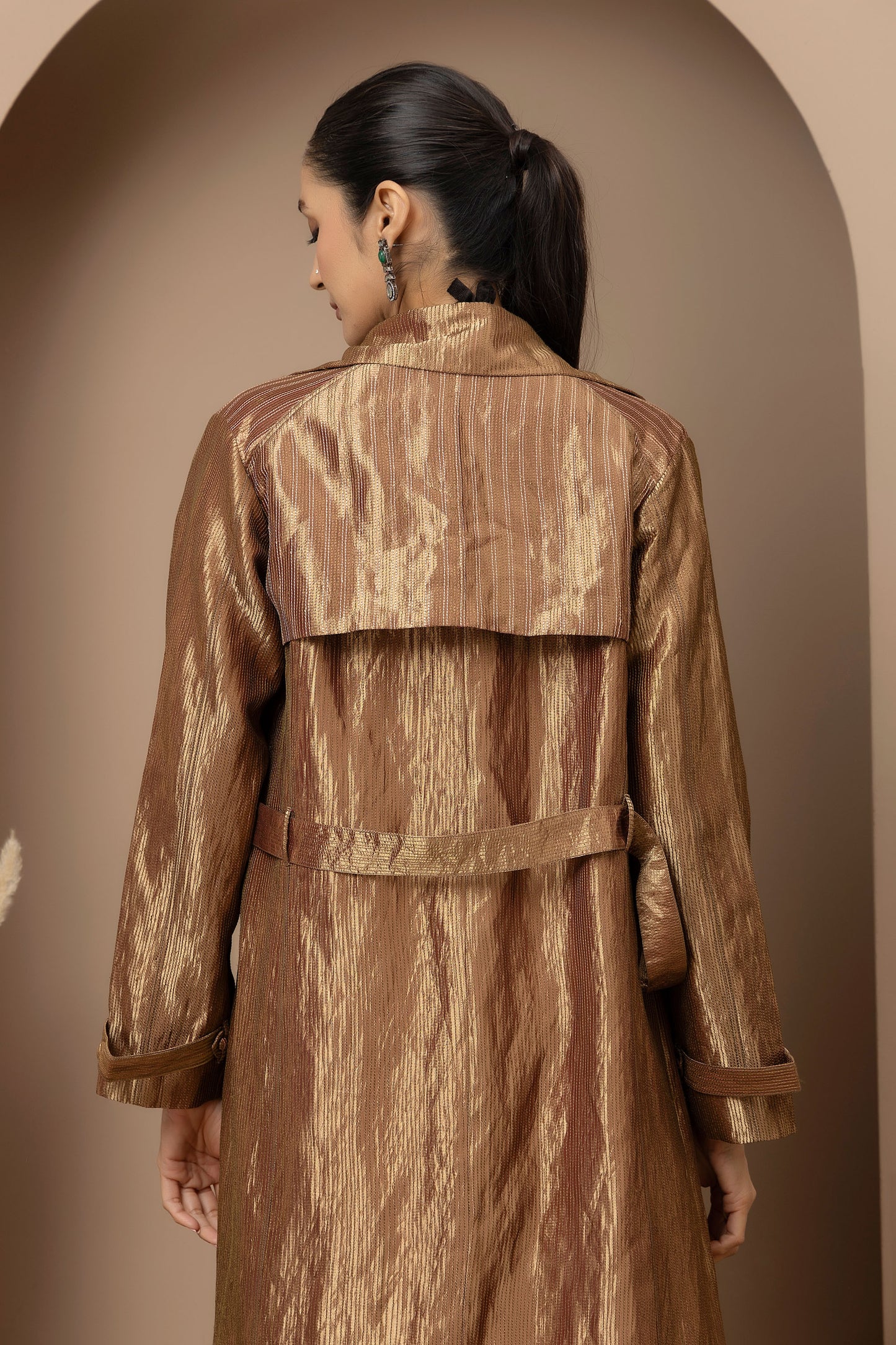 MMD/GUL/112 Aari embroidered corset blouse with lycra-stitched dhoti pants, complemented by a gold tissue jacket for a refined contemporary look.